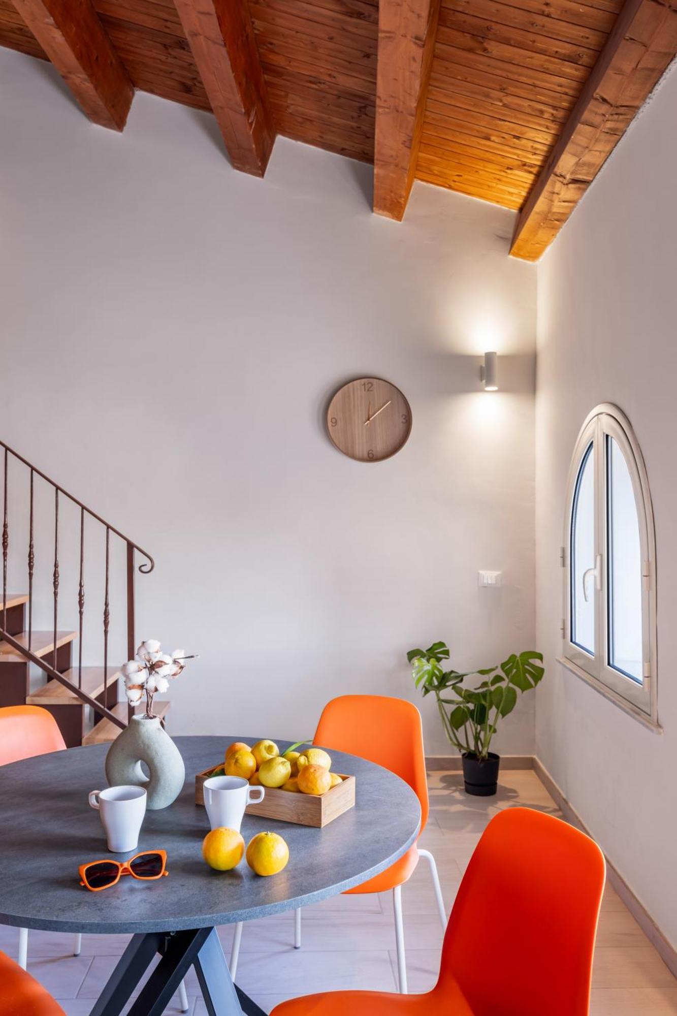 Open Sicily Homes - Near The Train Station *